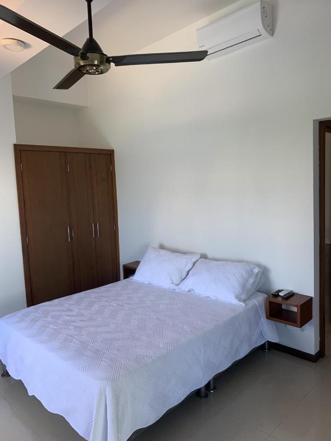 Apartamento Mirador Del Laguito Cartagena Bagian luar foto